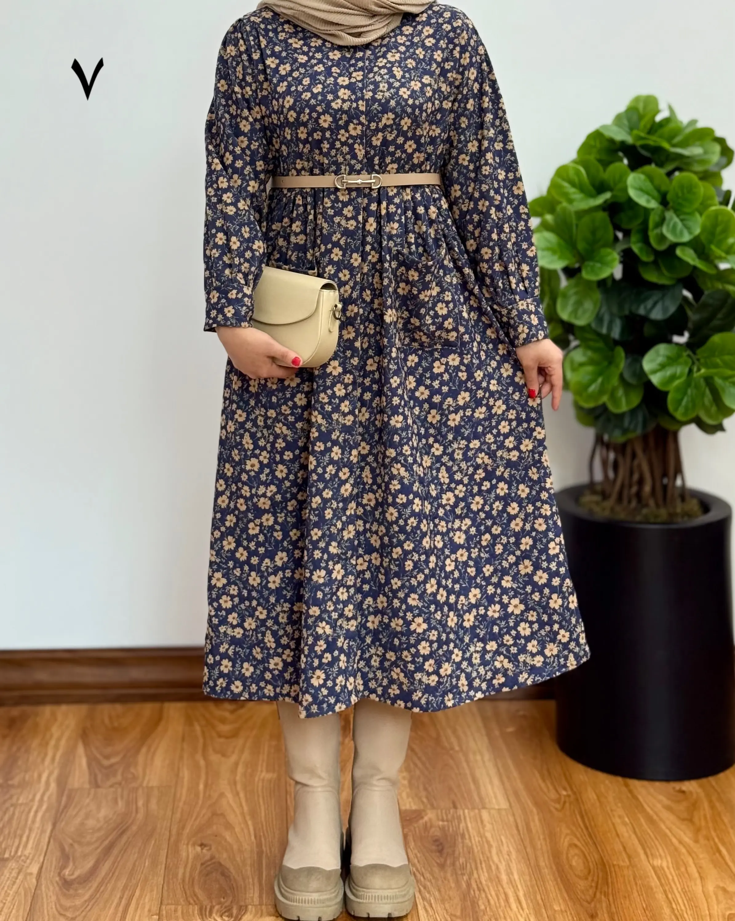 پیراهن مانتویی نورا ۱